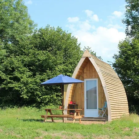 Green Tree Glamping